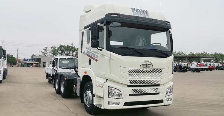 Faw JH6 Truck Tractor 6x4 for Sale in Zambia