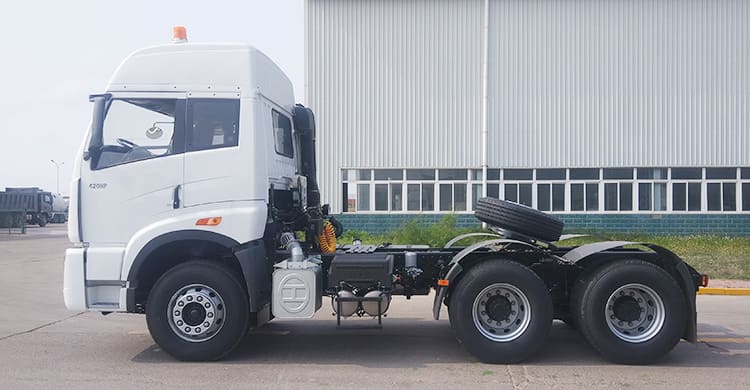 Faw 420 Truck Tractor for Sale in Zimbabwe