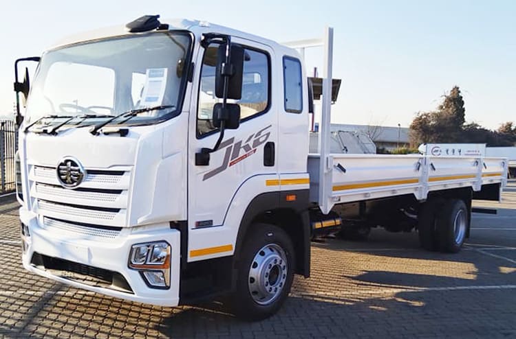 FAW Light Truck 6 Wheeler Dropside Truck for Sale in Harare 