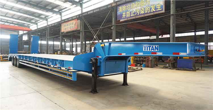 60 Ton 3 Axle Lowbed Truck Trailer for Sale