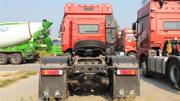 FAW Jiefang J6P New 6x4 Towing Tractor Head Truck for Sale