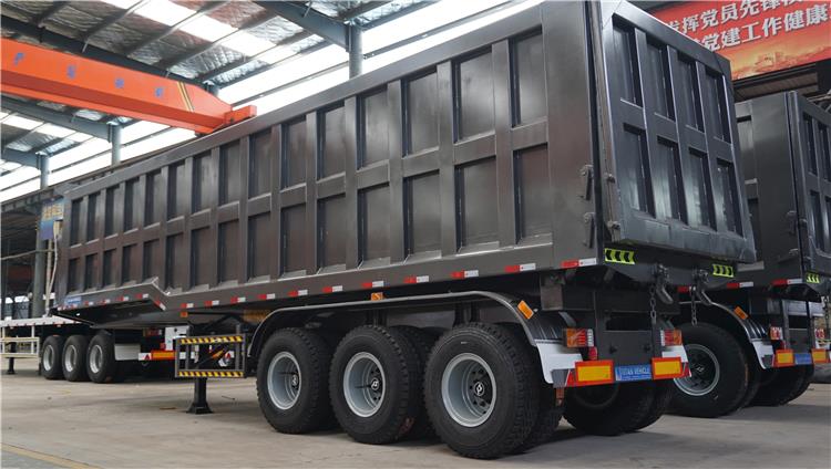 Hydraulic Tri Axle 80 Ton End Dump Truck Trailer for Sale