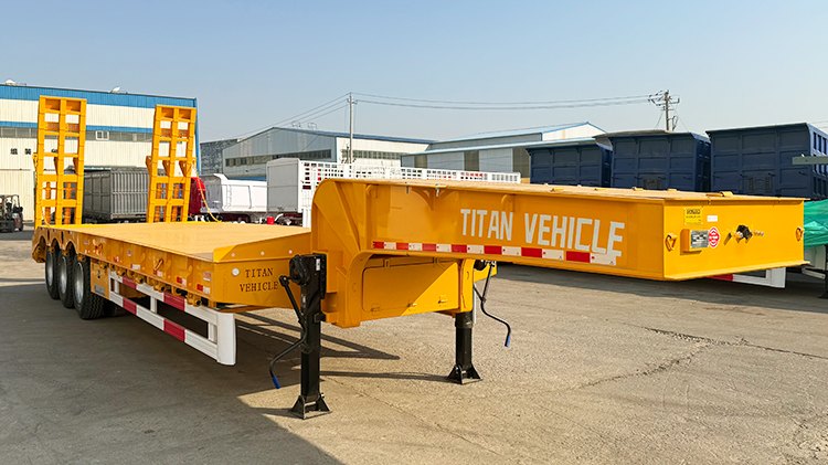 3 Axle 60 Ton Semi Lowbed Trailer for Sale in Jamaica
